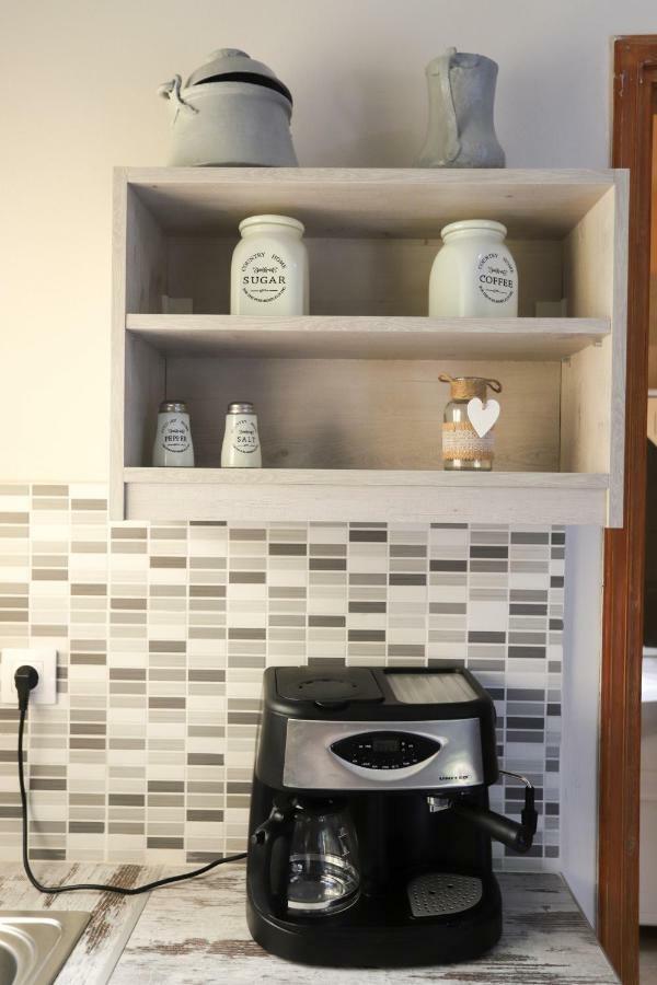 George'S Sweet N' Cozy Maisonette In Ipsos Corfu Exterior photo