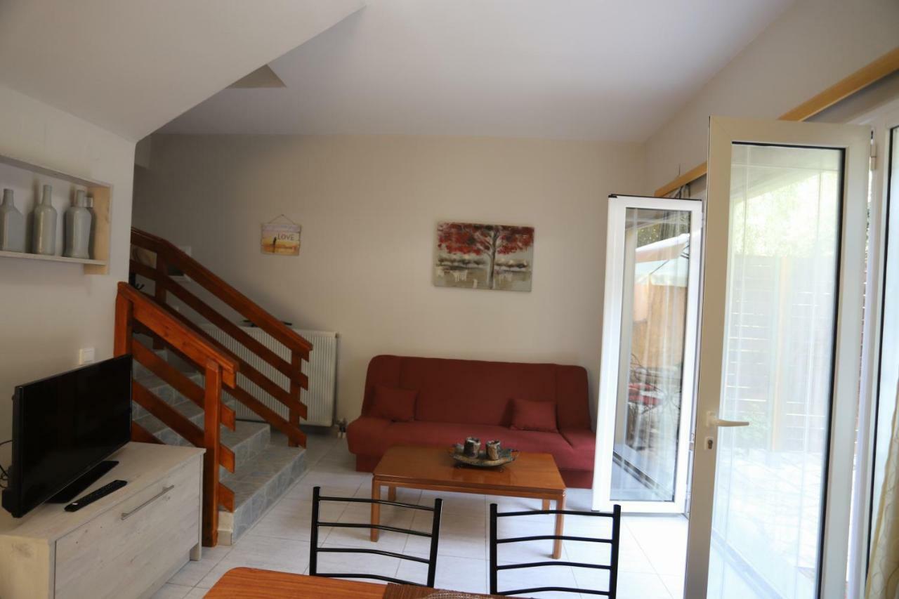 George'S Sweet N' Cozy Maisonette In Ipsos Corfu Exterior photo