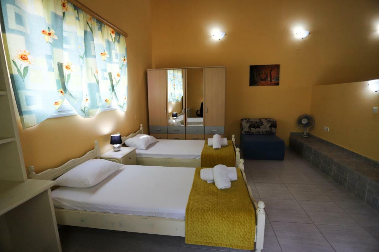 George'S Sweet N' Cozy Maisonette In Ipsos Corfu Exterior photo